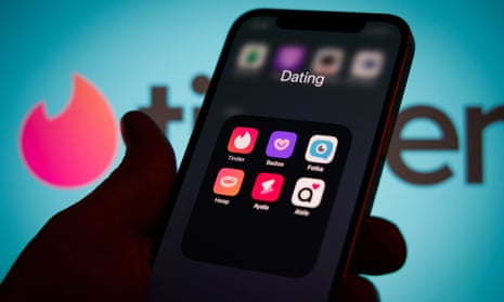 App-Free Dating: Surge in Real-Life Connections