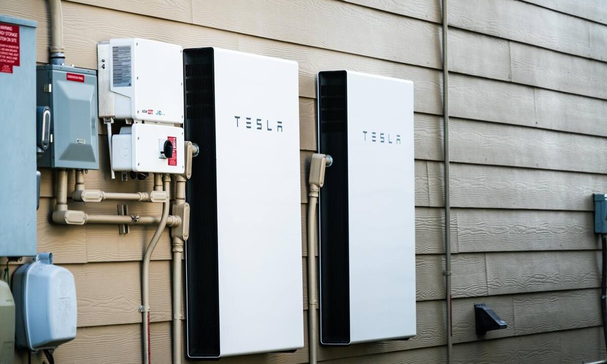 Tesla Recalls Powerwall 2 Over Fire Risk