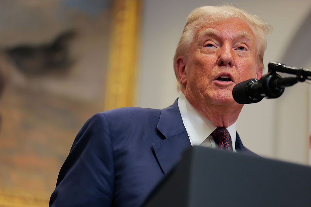 Tech Giants Urge H-1B Visa Holders