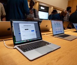 Apple Ditches Resistance, Launches Touchscreen MacBooks