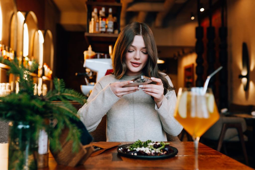 Food Startups: Boost Sales with AR