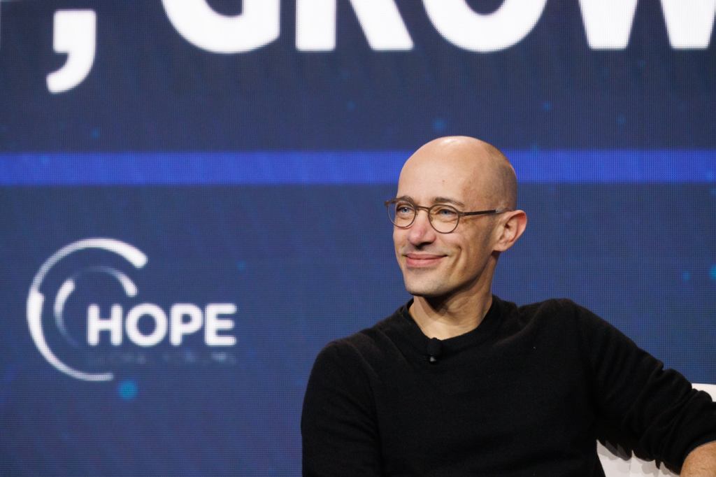 Zuckerberg Isn’t Alone: CEOs Race Cars