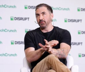 Kevin Rose: Building Trusted Communities in AI