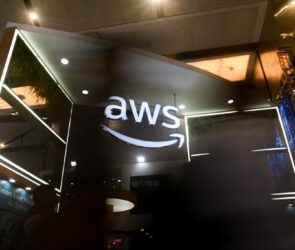 Amazon Hit by Massive Outage Errors