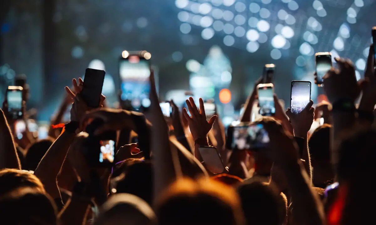 Disconnect to Reconnect