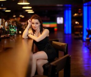 Attract Women Without Sexual Talk