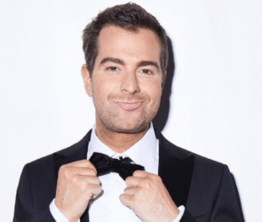 AI Hacks: Work Less, Earn More