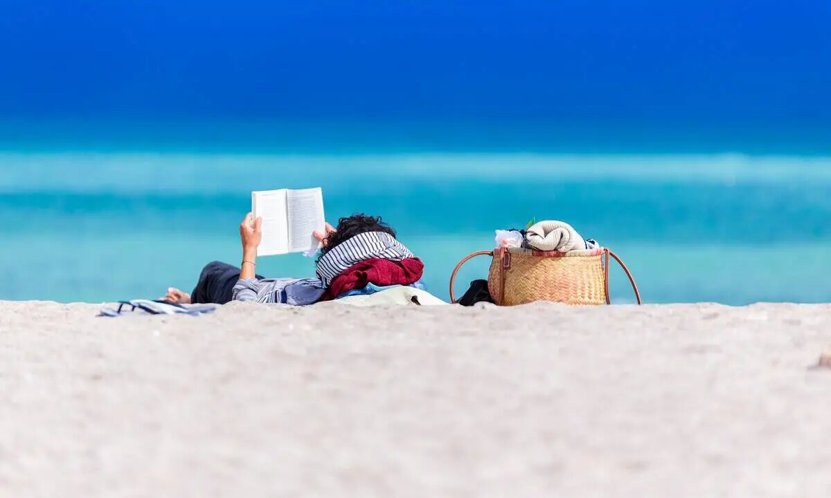 Top 5 Life-Changing Philosophy Books for Summer