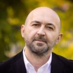 Luis de Miranda: Esprit de Corps