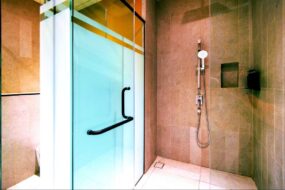 Hotels Remove Bathroom Doors, Guests Upset