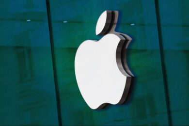 Apple's Secret AI Wearable: Phone Power++