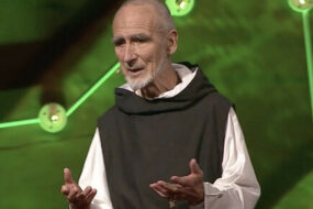 Gratefulness & Happiness: Brother David-Steindl-Rast