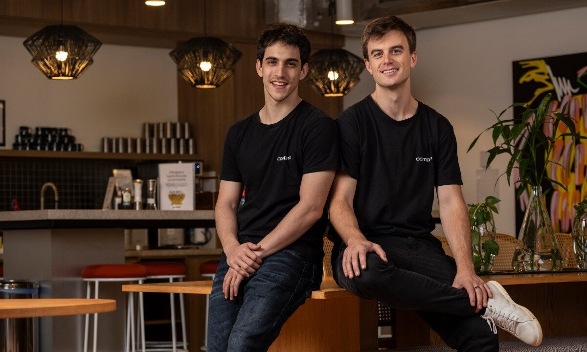 AI HR Boost: Rabois Backs Comp.