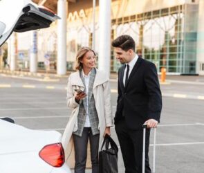 Tactics Tuesdays: Negging or Complimenting?