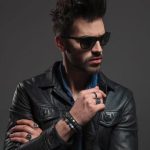 Unlock Social Frame, Take Women Home