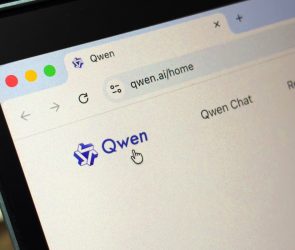 Alibaba AI Chief Departs Post-Qwen Expansion