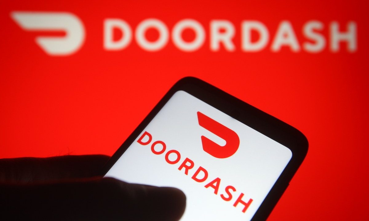 DoorDash Gives Drivers Gas Relief Payments