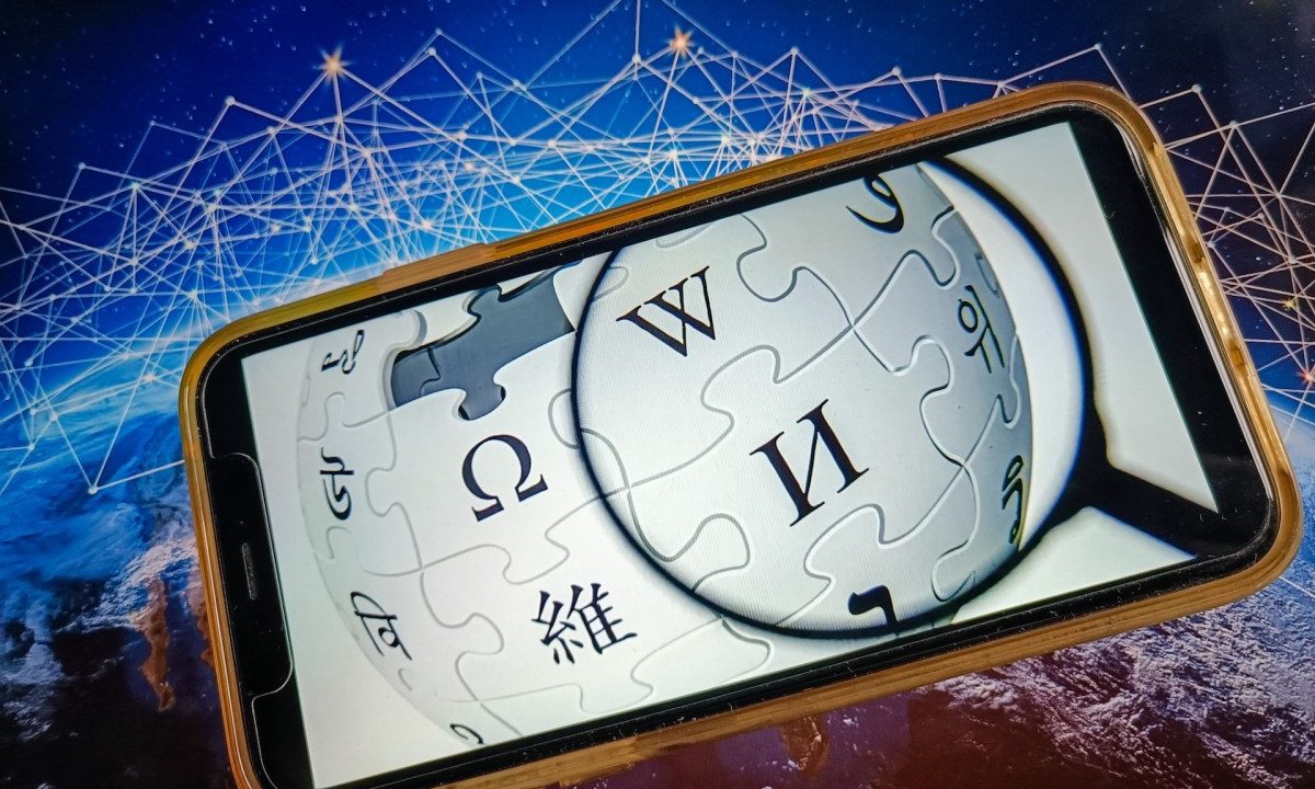 Wikipedia Bans AI in Articles