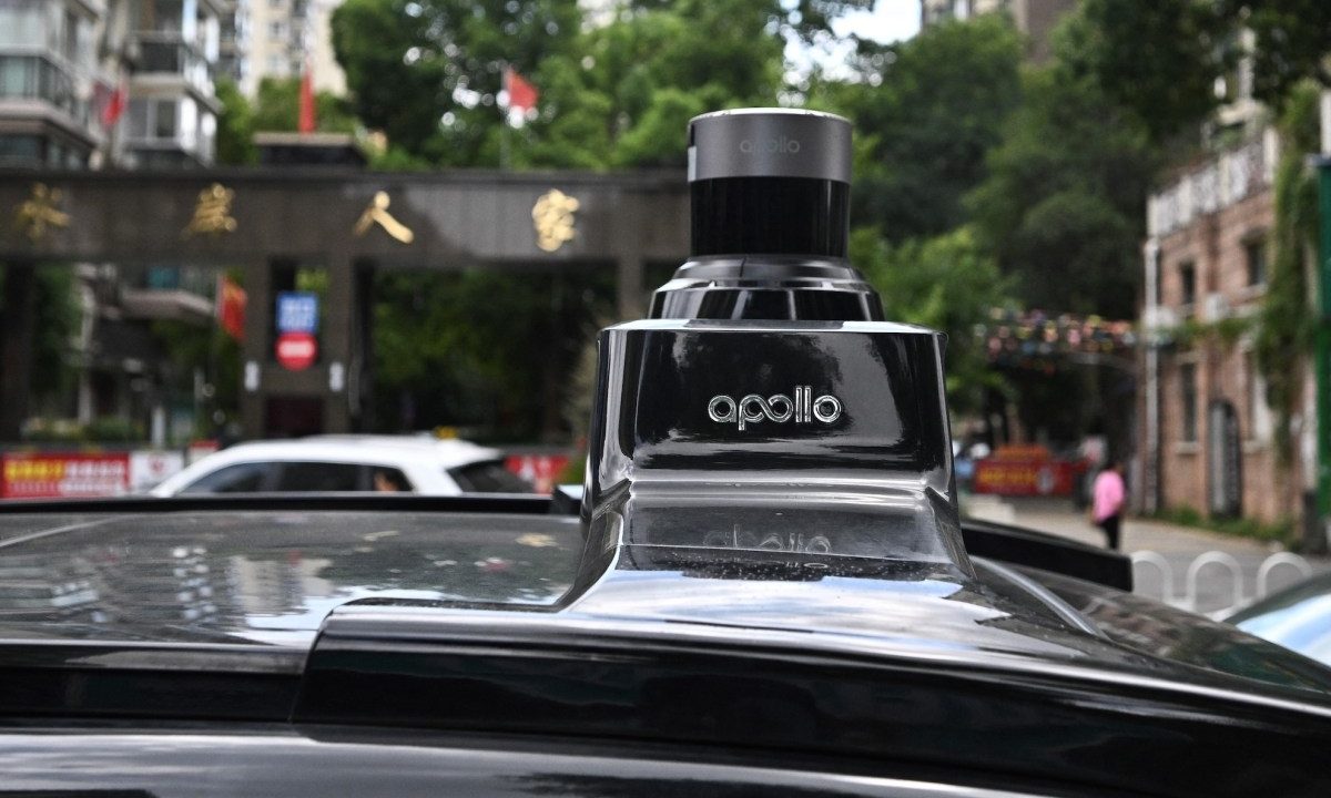 Baidu Roboaxis Stuns in China