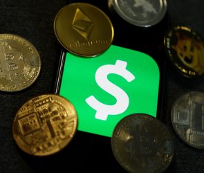 Cash App attracts youth customers