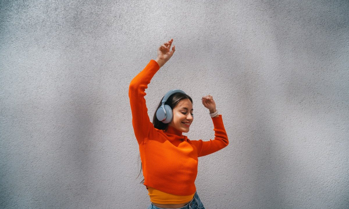 AI shapes music social role